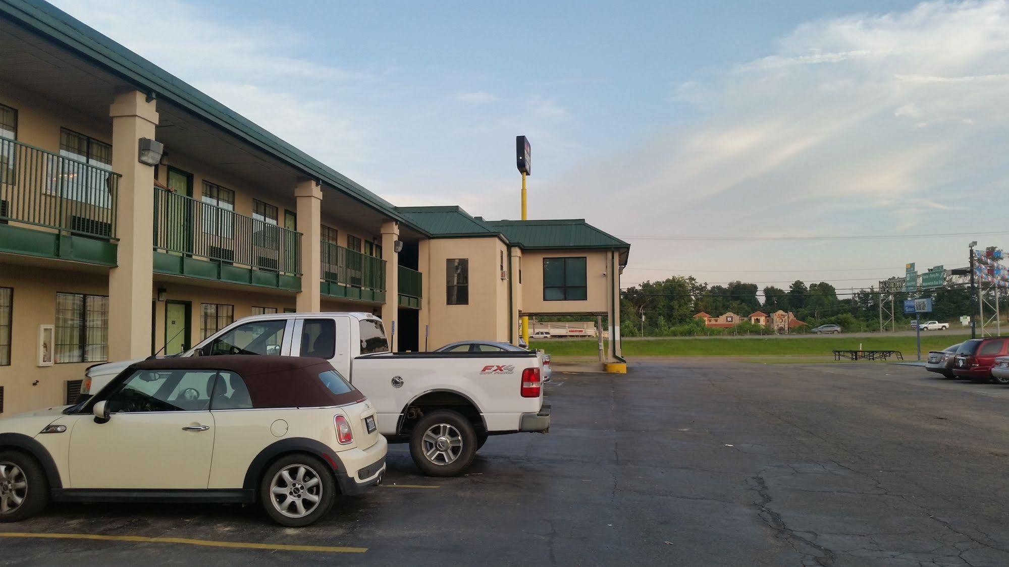 Travel Inn Vicksburg Exterior photo